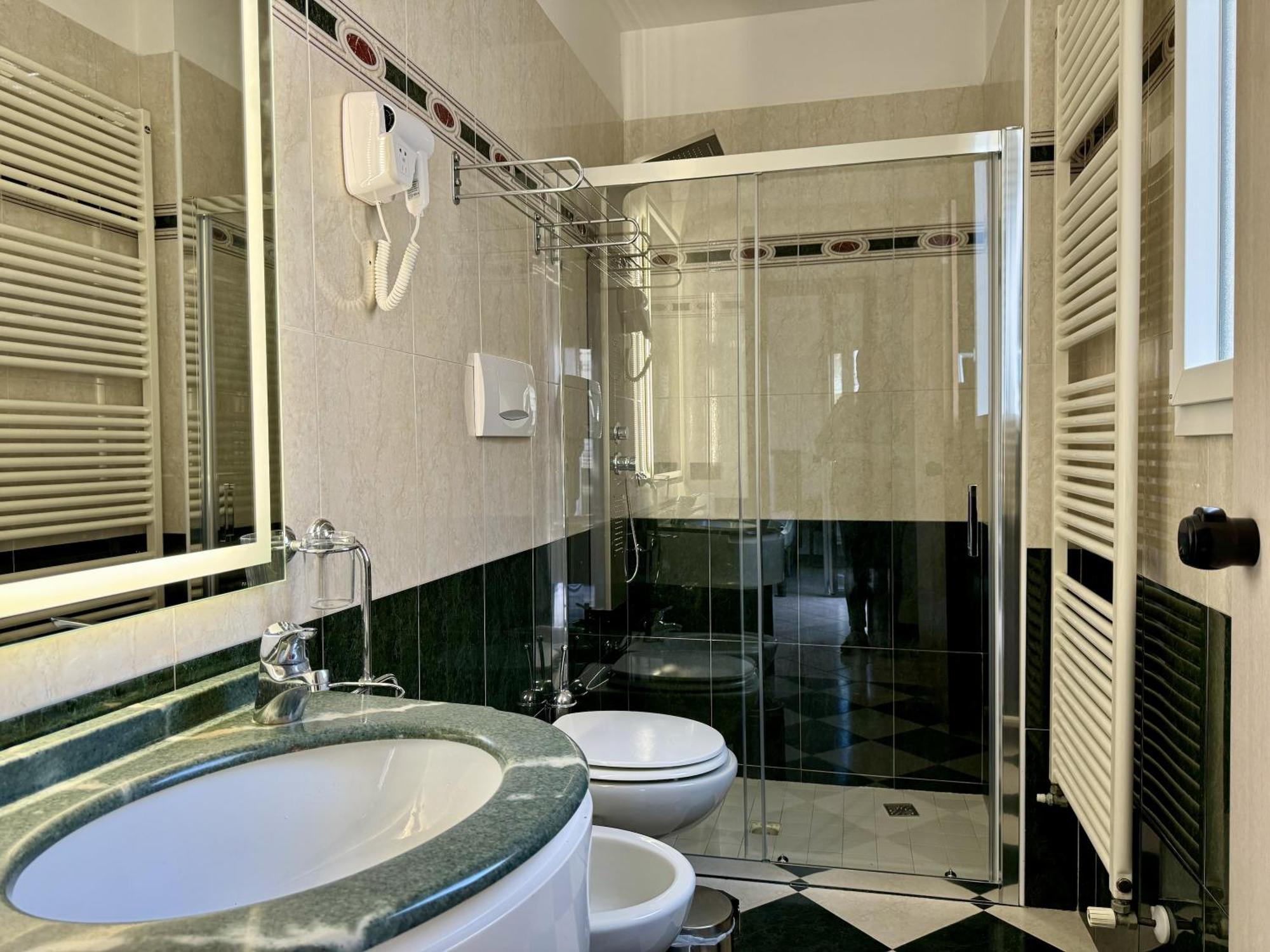 Appartamenti Leone - Vista Mare - Pet Friendly ريميني المظهر الخارجي الصورة